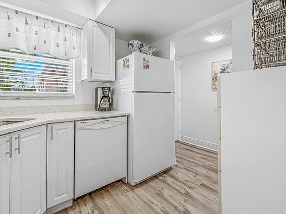 4th image of 18081 SE Country Club Drive #174