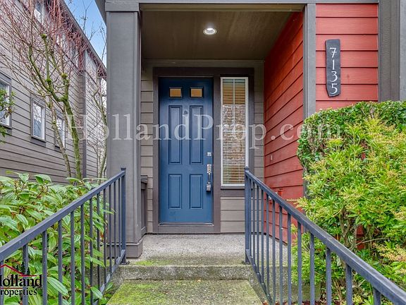 3rd image of 7135 NE Stonewater St