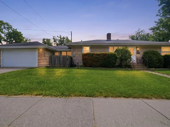 18001 Gladville Ave, Homewood, IL 60430