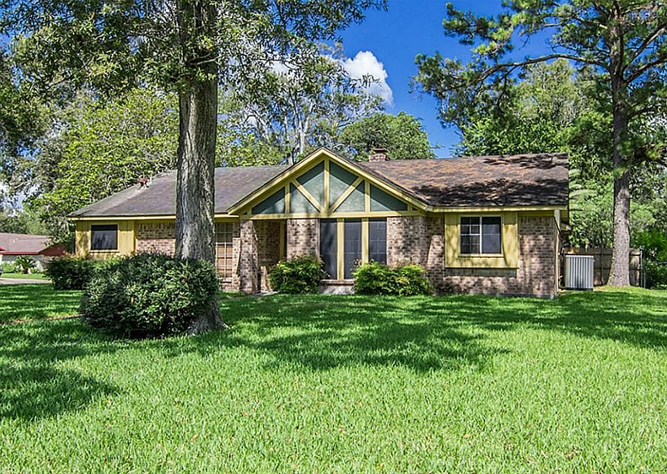 1st image of 49 Briar Oak Ct