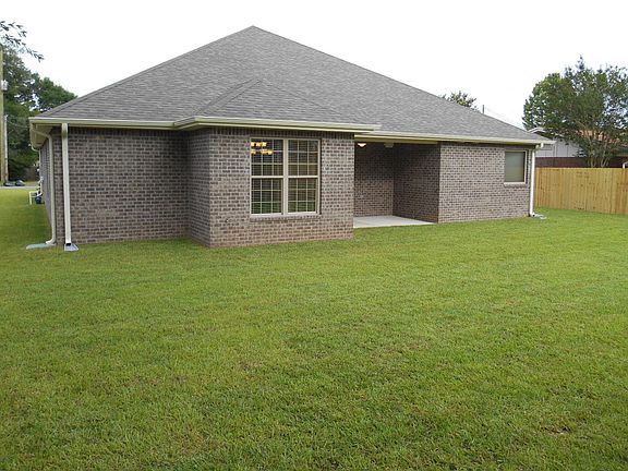 2nd image of 651 Powell Dr