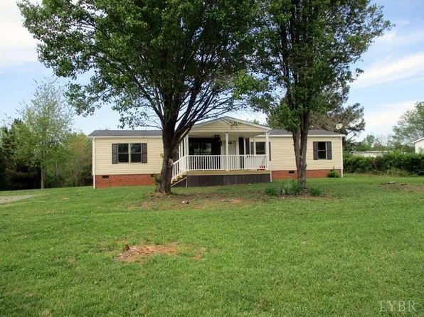 3818 Derby Rd, Gretna, VA 24557