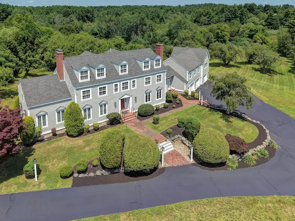 15 Curtis Road, Hampton Falls, NH 03844