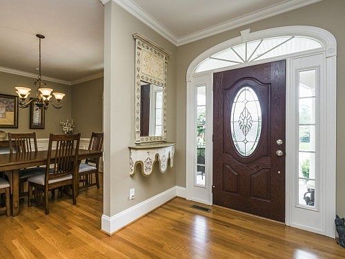 4th image of 6793 Meadow View Dr
