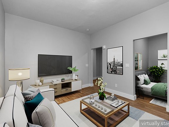 3rd image of 747 Ellis St APT 2