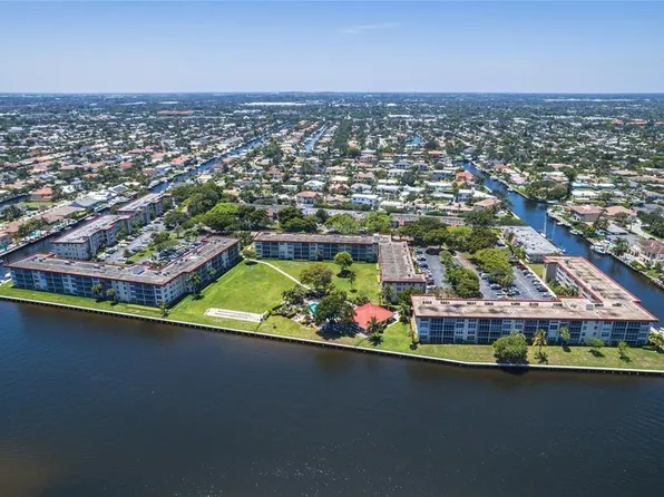 3150 NE 48th Court #303, Lighthouse Point, FL 33064