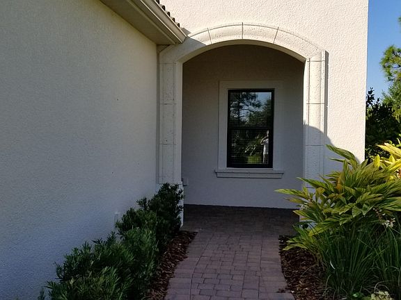 3rd image of 11519 Okaloosa Dr
