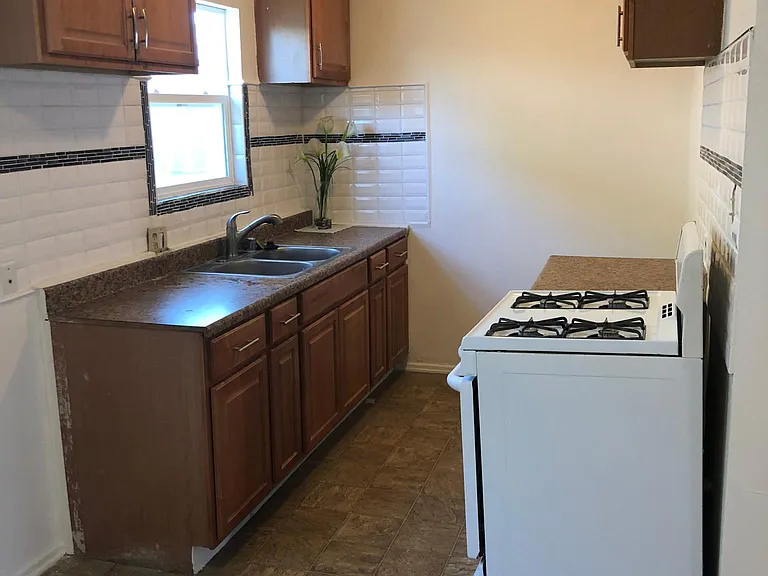 7111 Fulton Ave #5 — Photo 7