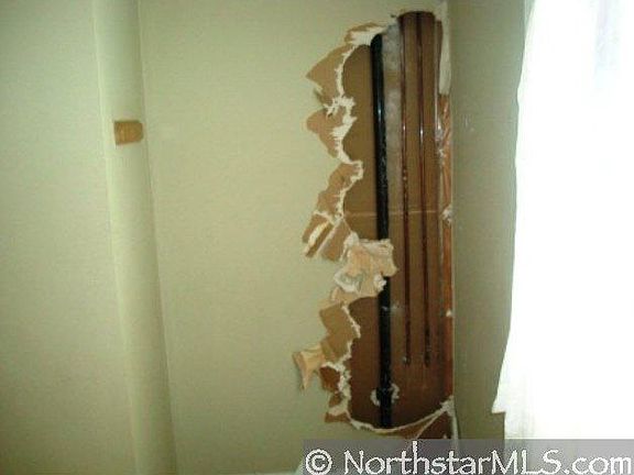 5th image of 685 E Burnsville Parkway