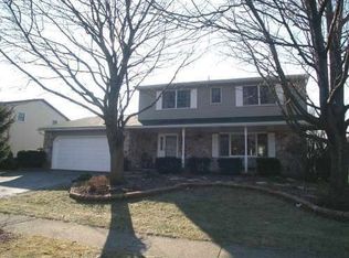 2942 Sequoia Dr, Macungie, PA 18062
