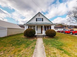 17 Saphire Ln, Berea, KY 40403