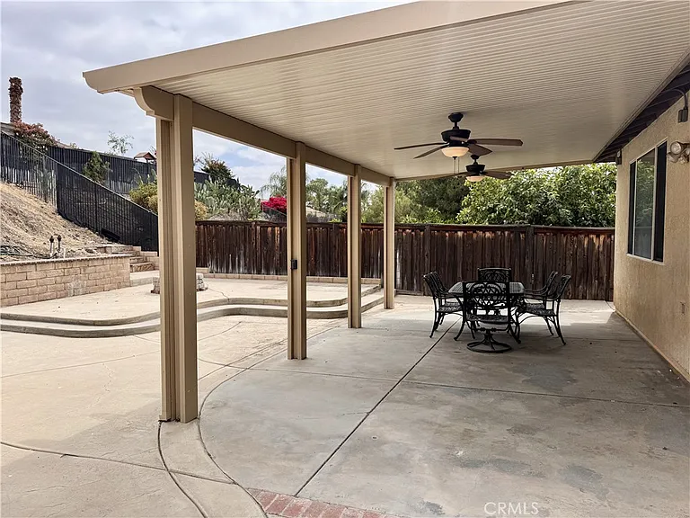 15068 Knollwood St — Photo 22