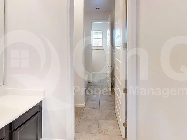 20148 E Broadmoor Trl — Photo 26