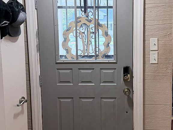 5th image of 452 H St NW