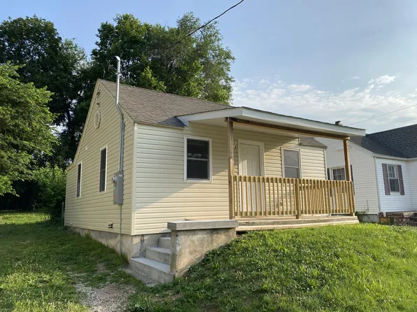 912 W Della Street, Springfield, MO 65803