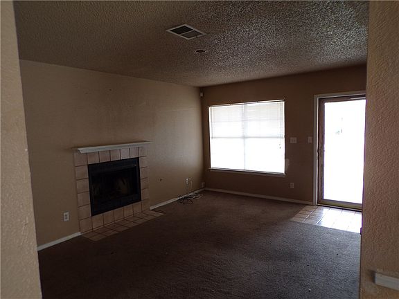 2nd image of 12119 Royal Woods Dr