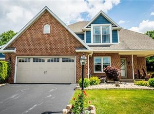 106 E Brewster Rd, Butler, PA 16001