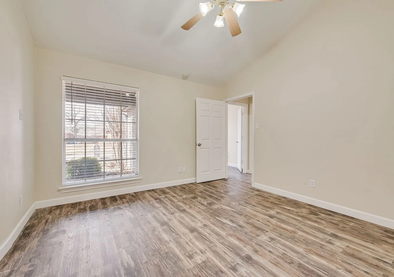 Spacious Living Awaits in Corinth, TX — Photo 3