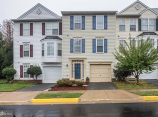 35866 Devon Park Sq, Round Hill, VA