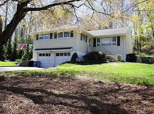 574 Lafayette Ave, Westwood, NJ 07675