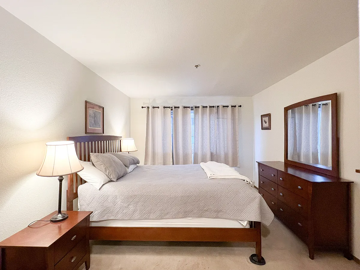 380 E 11th Ave #222 - 1 — Photo 3