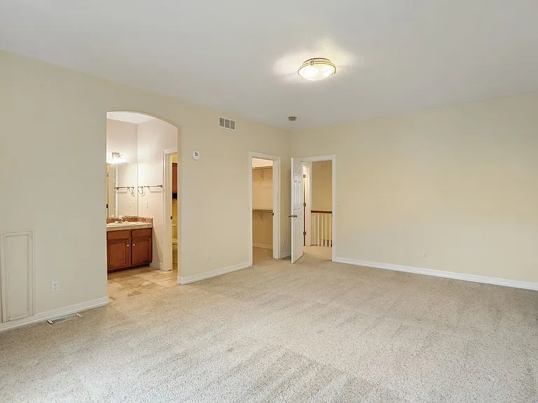692 Louis Dr #1 — Photo 18