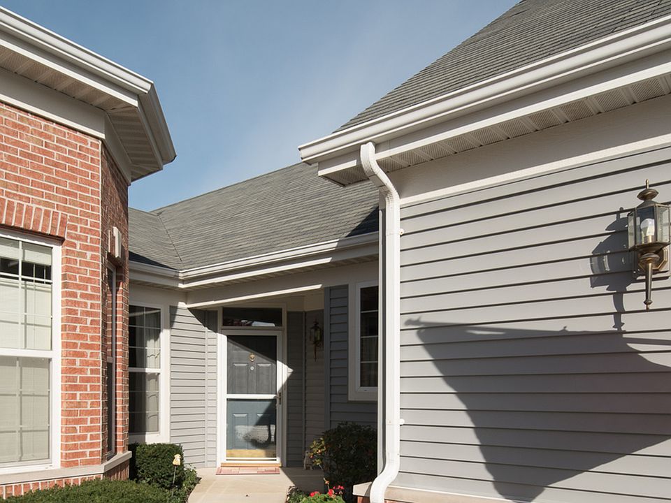 1st image of 21406 Mays Lake Dr
