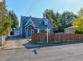 8826 NE Webster St, Portland, OR 97220