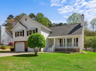 2584 Loring Rd NW, Kennesaw, GA 30152