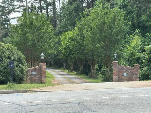 1935 Flat Shoals Rd SE, Conyers, GA 30013