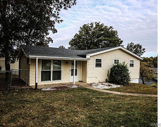 2nd image of 3425 Miller Rd