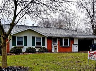 207 Daywood Dr, Baldwinsville, NY 13027