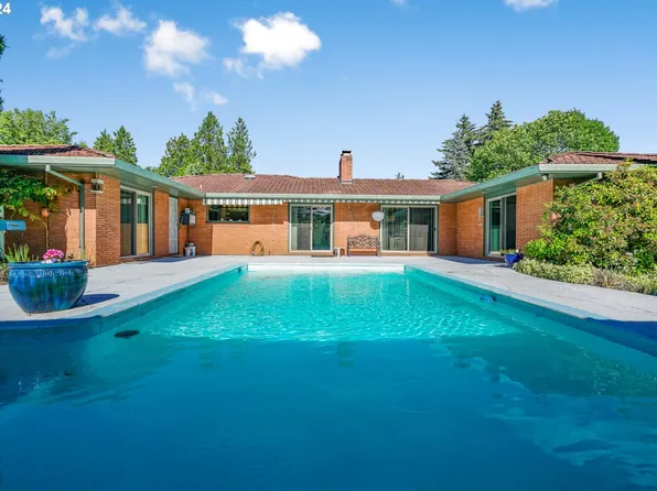 1717 NE 137th Ave, Portland, OR 97230