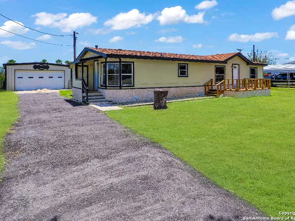 106 CR 5600, Castroville, TX 78009