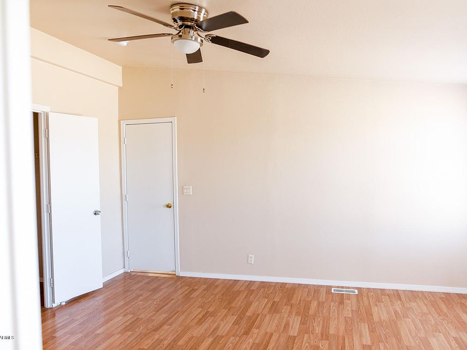1st image of 3306 S 372nd Ave