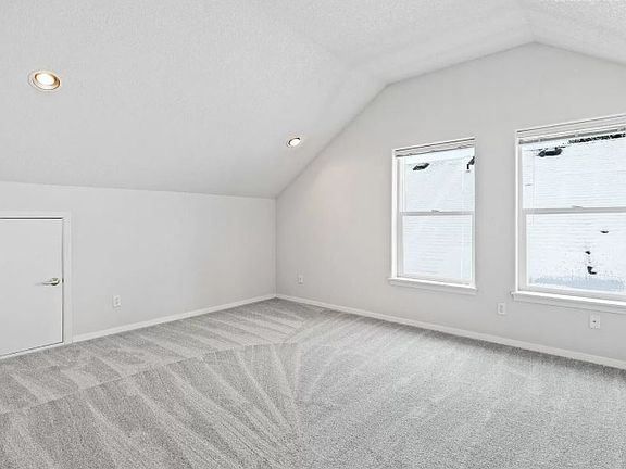Large Upstairs Bedroom With Attic Space