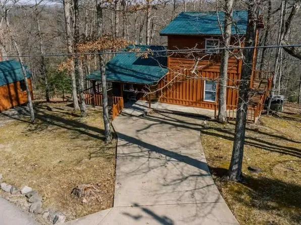 444 Shady Ln, Wellington, KY 40387