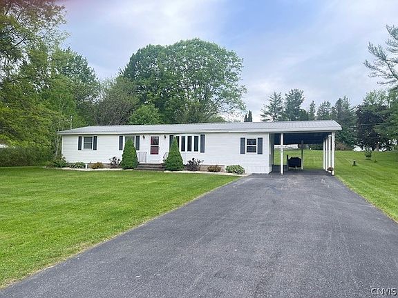 2nd image of 126 Oswego River Rd