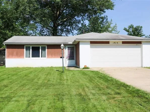815 W Shore Blvd, Sheffield Lake, OH 44054