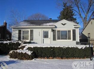 8262 Huron St, Taylor, MI 48180