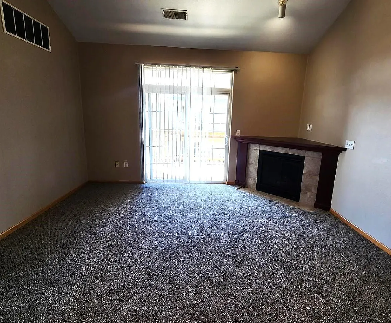 2250 Westlake Road — Photo 2
