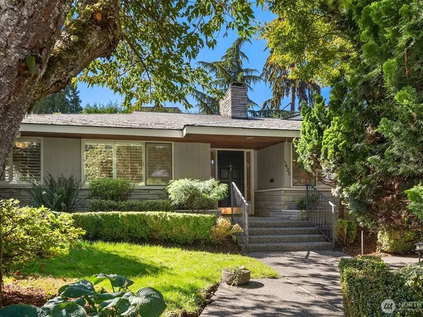 1425 Broadmoor Drive E, Seattle, WA 98112