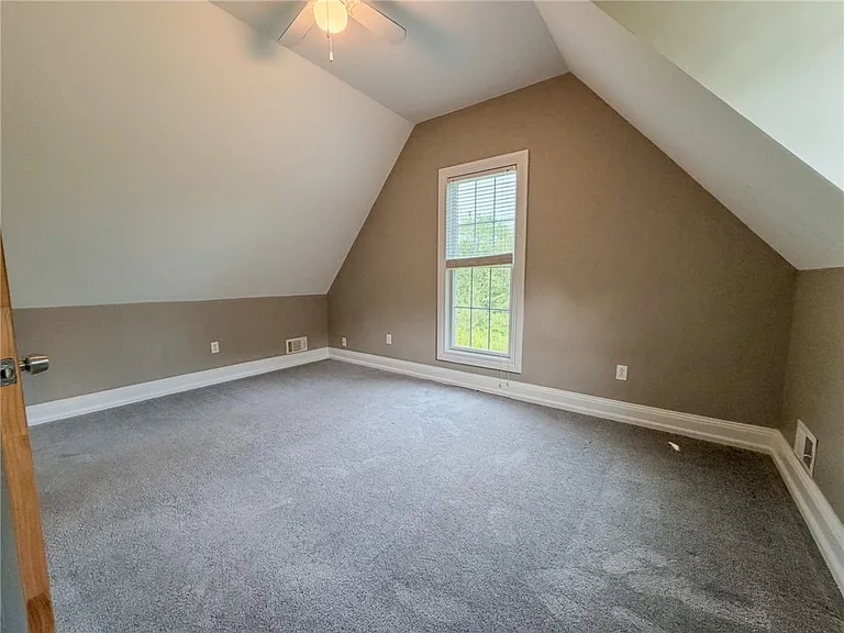 4349 Glen Eden Rd — Photo 23