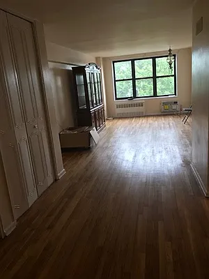 Sold by Heights Realty Advisors | media 18