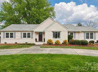 6511 Brynwood Dr, Charlotte, NC 28226