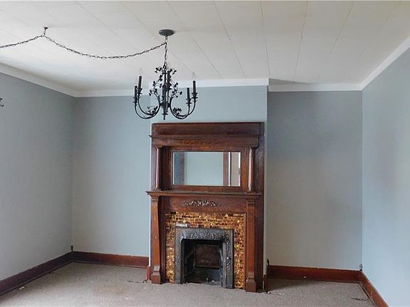 2nd image of 217 E 5th St