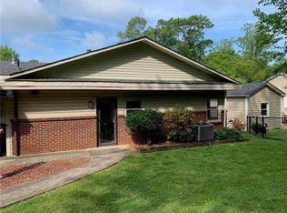 68 17th Avenue Ct NW #A, Hickory, NC 28601