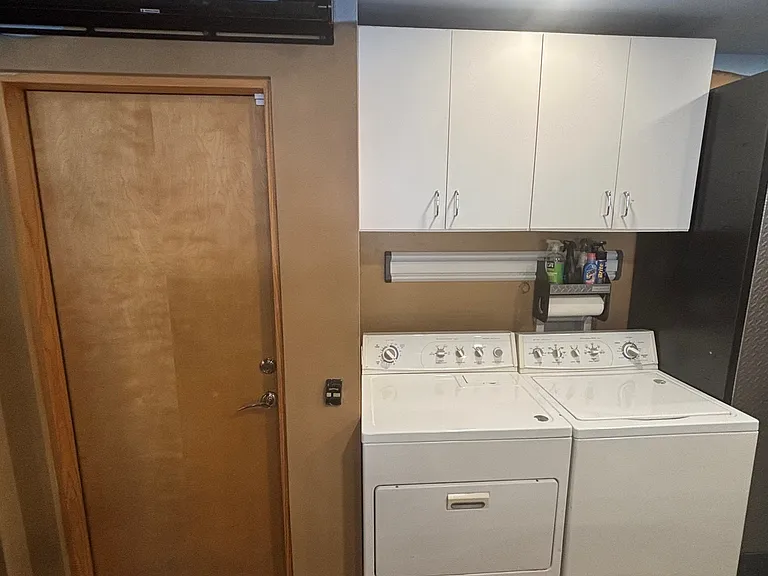 2132 Ridgeview Cir — Photo 36