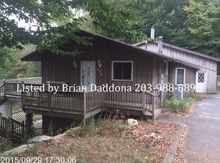 277 Beacon Rd, Bethany, CT 06524