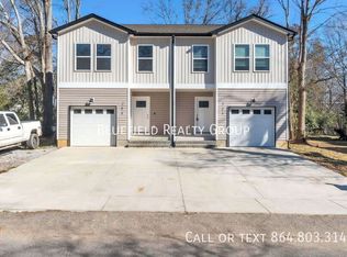 253 Woodruff St, Woodruff, SC 29388